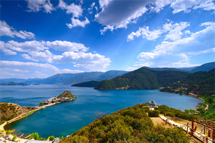 摩梭湾 摩梭湾